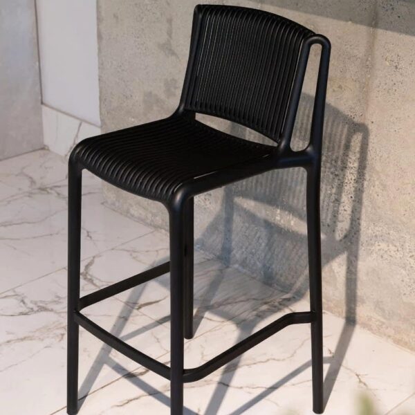 Butaco para barra Ariel negro – Estilo moderno y cómodo para barras de cocina o comedor