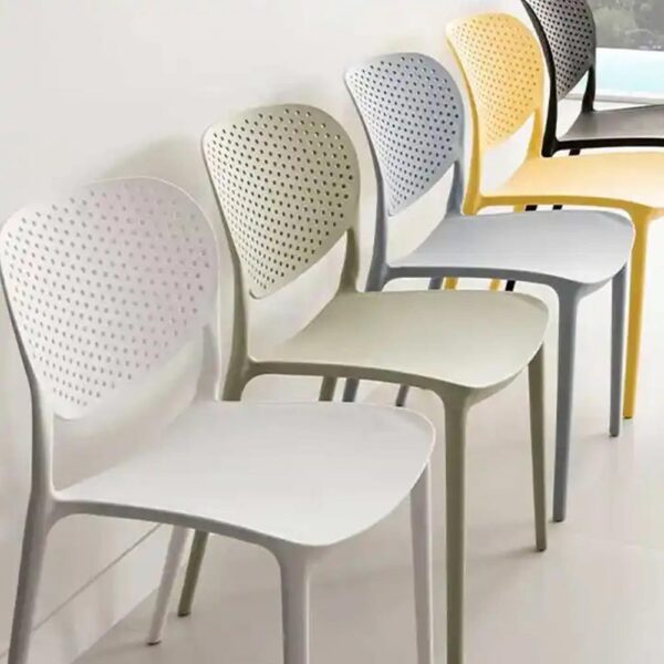Silla Ava para restaurante – Diseño cómodo y elegante para ambientes gastronómicos