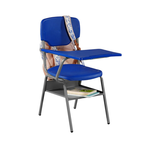 silla pupitre escolar con libros