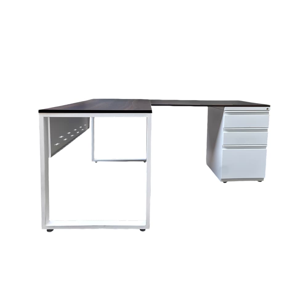 Escritorio Gerencial en L Tipo C con Faldón Blanco